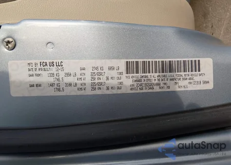 2016 Chrysler Town & Country Touring z USA, uszkodzony, nr VIN 2C4RC1BG5GR260800